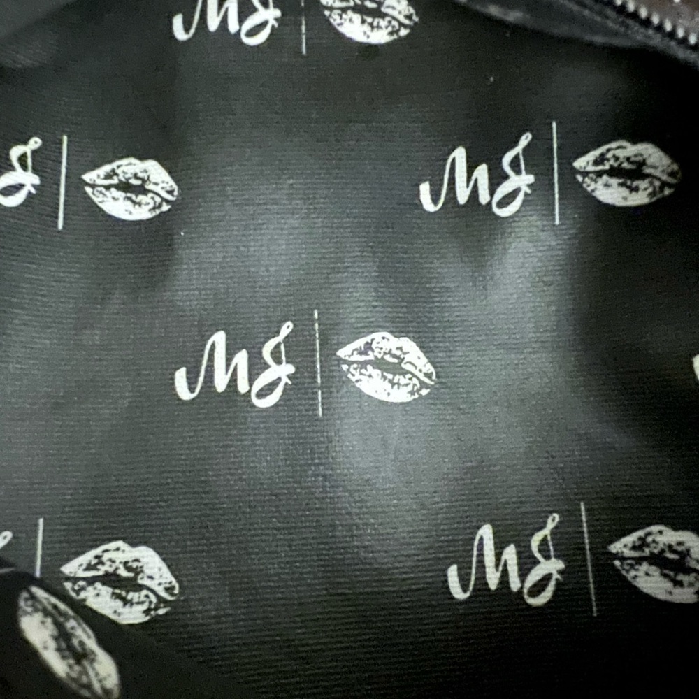 Makeup junkie bag - Picture 3 of 3